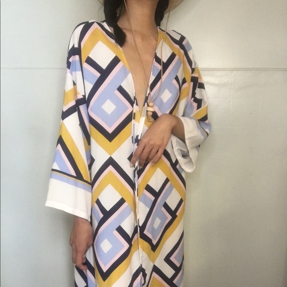 Colorful pattern robe/dress - Picture 2 of 4